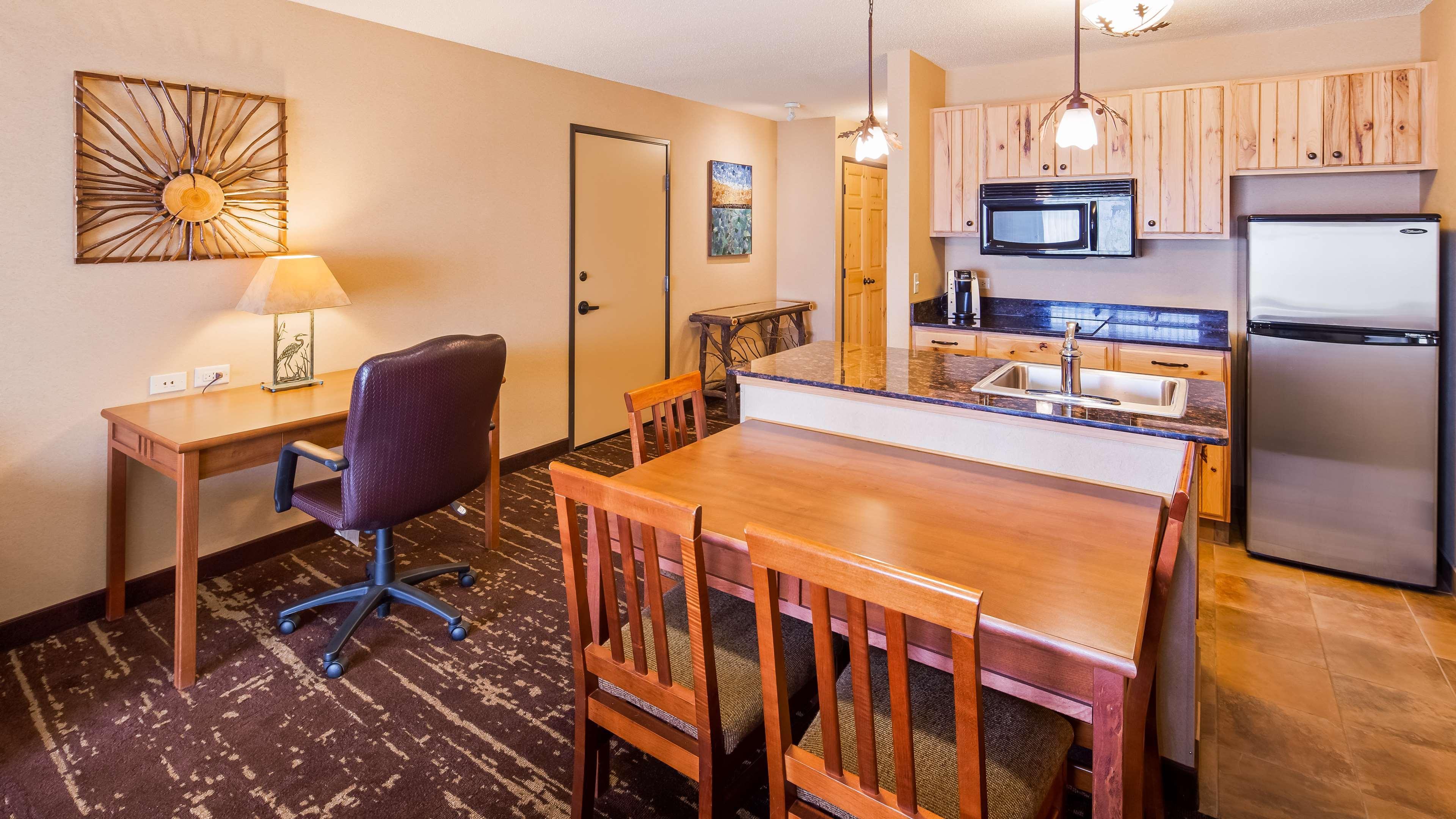 Best Western Premier The Lodge On Lake Detroit Detroit Lakes Esterno foto