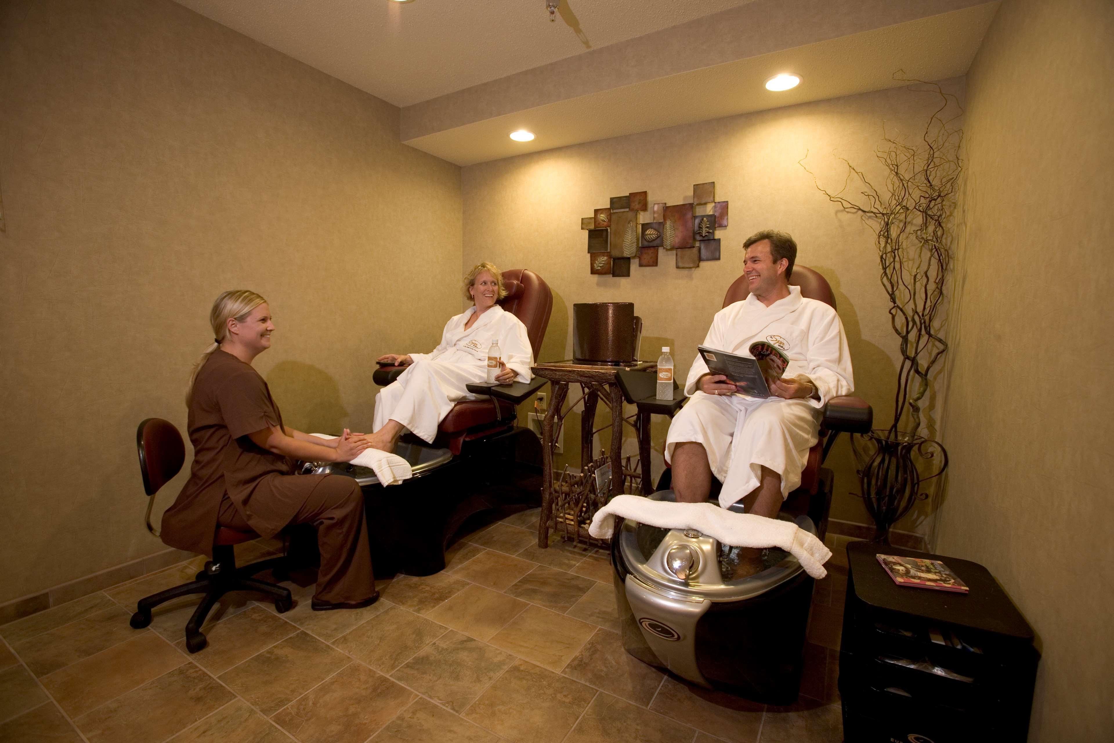 Best Western Premier The Lodge On Lake Detroit Detroit Lakes Servizi foto