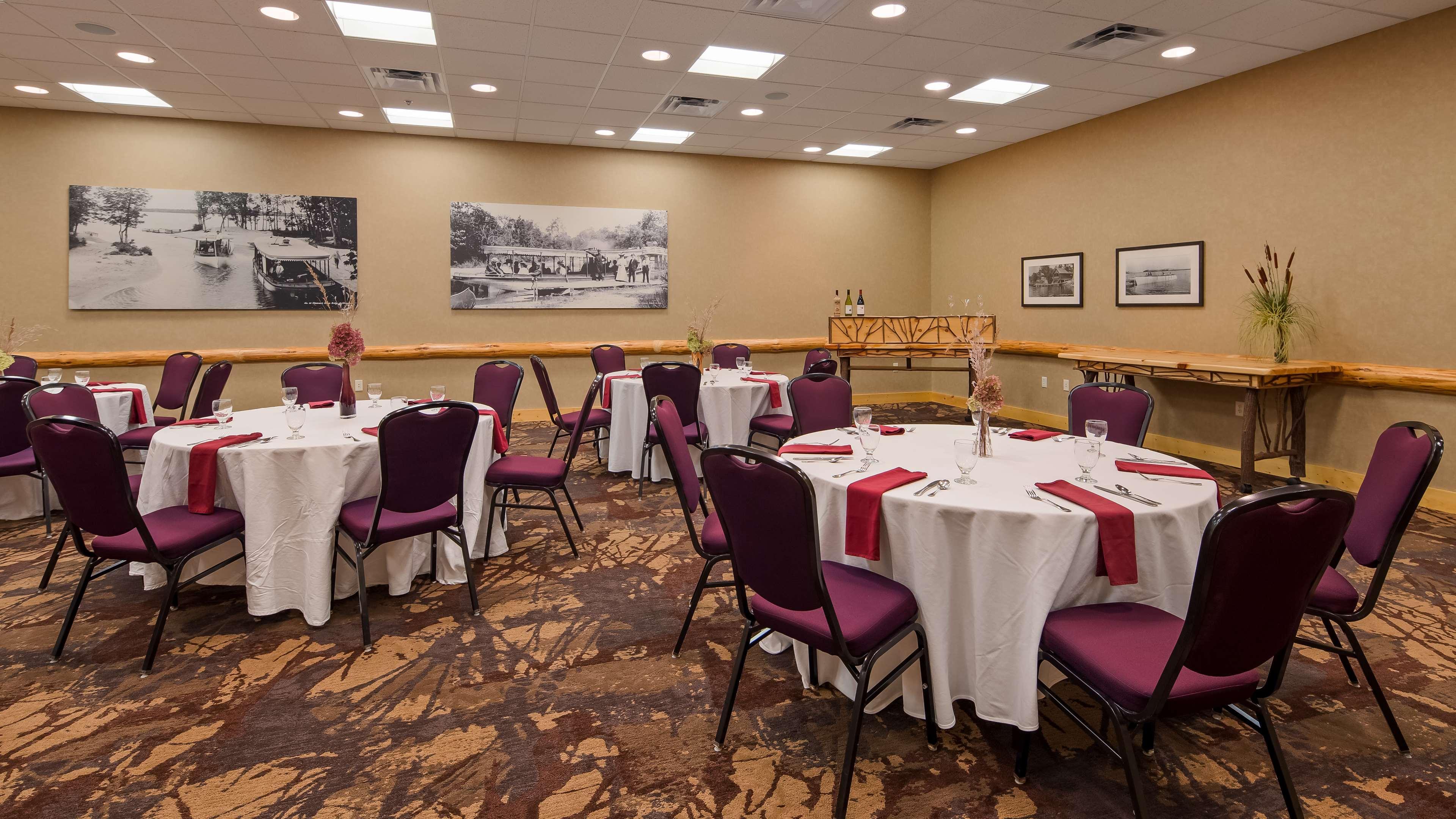 Best Western Premier The Lodge On Lake Detroit Detroit Lakes Esterno foto