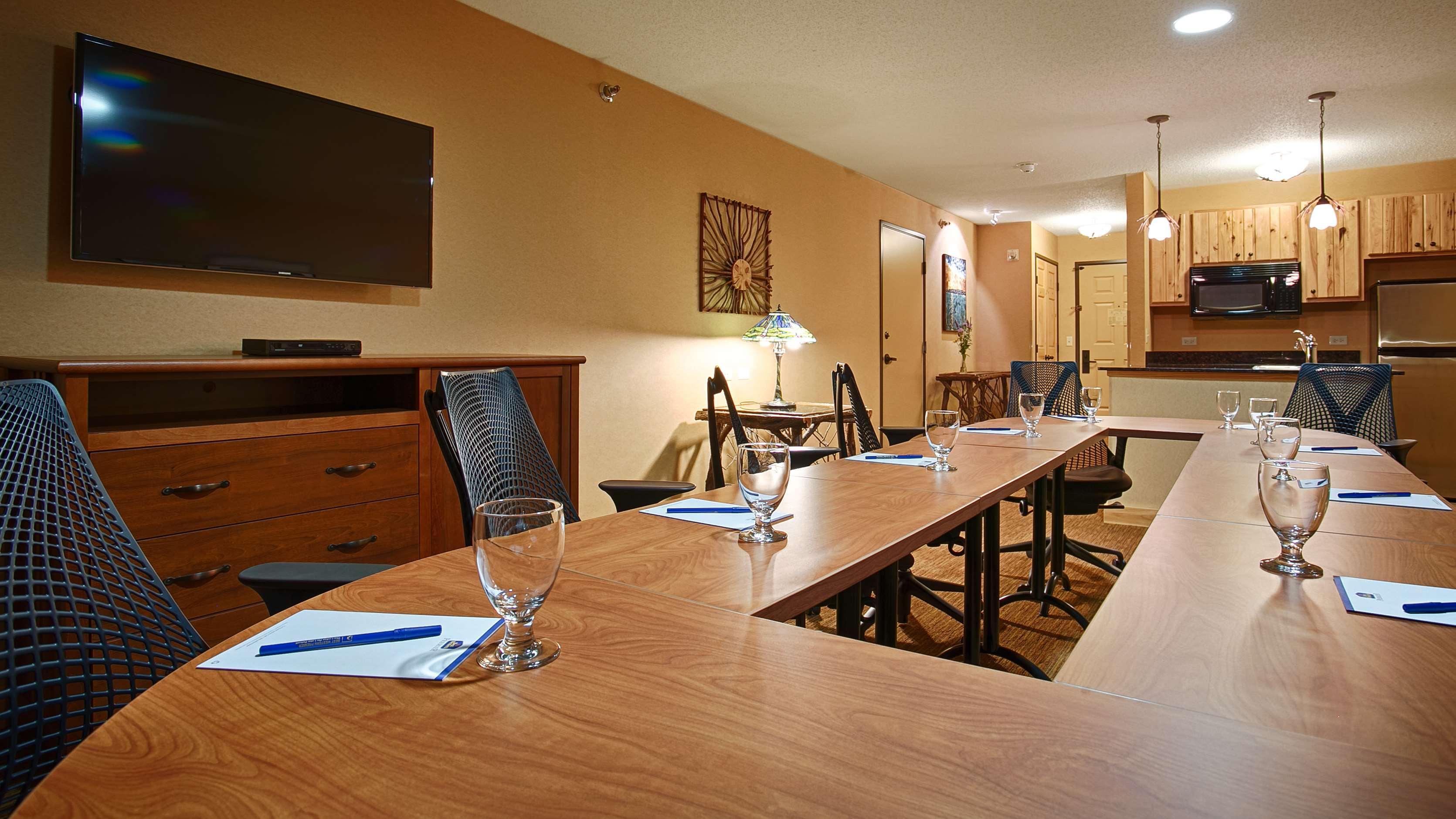 Best Western Premier The Lodge On Lake Detroit Detroit Lakes Esterno foto