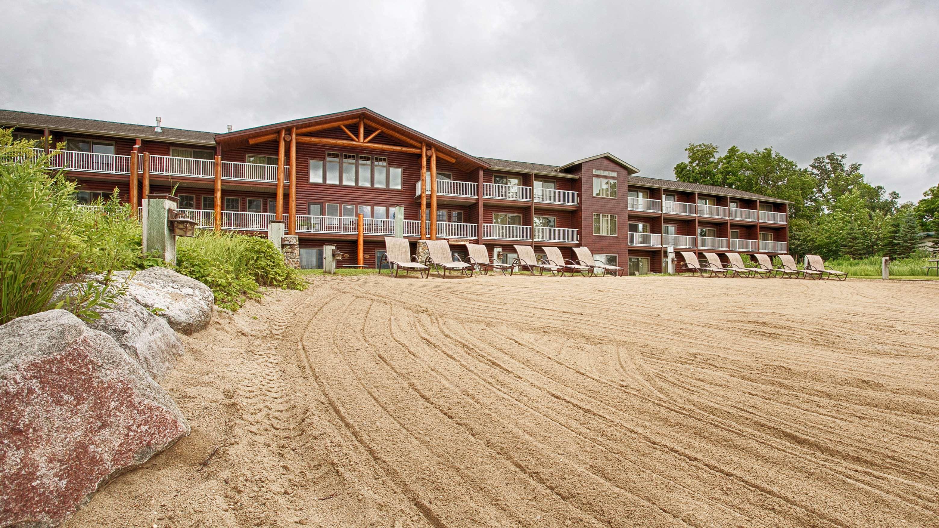 Best Western Premier The Lodge On Lake Detroit Detroit Lakes Esterno foto